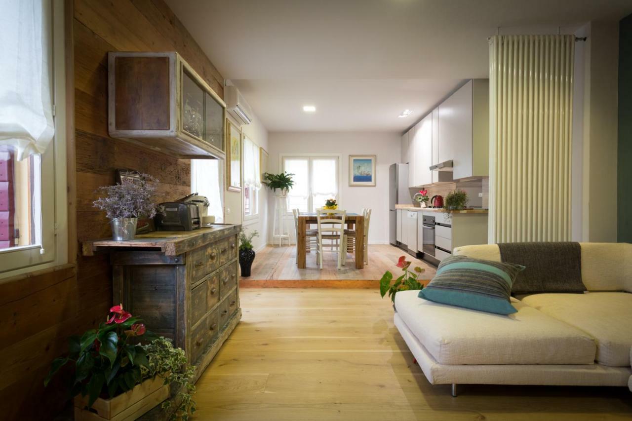 Kia Ora Suite Apartment San Zenone ภายนอก รูปภาพ