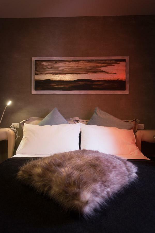 Kia Ora Suite Apartment San Zenone ภายนอก รูปภาพ