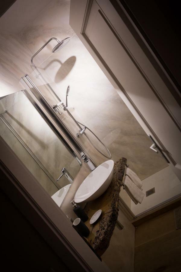 Kia Ora Suite Apartment San Zenone ภายนอก รูปภาพ